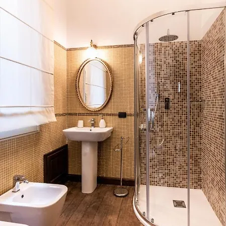 Palazzo Chiara 招待所 卡利亚里