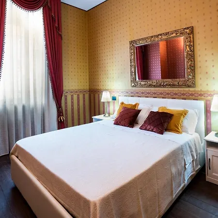 Palazzo Chiara 3* 卡利亚里