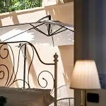 בית הארחה Palazzo Chiara קליארי